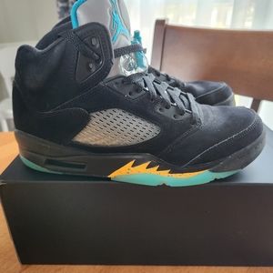 Air Jordan Retro 5 Black and Aqua 2023